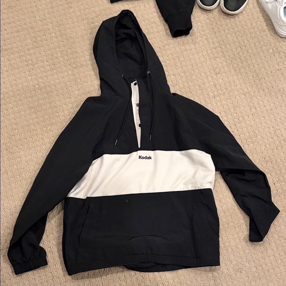 Kodak Black and White Pullover
